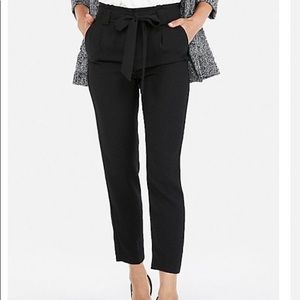 High waisted Sash ankle waist ankle pants! 👑✨